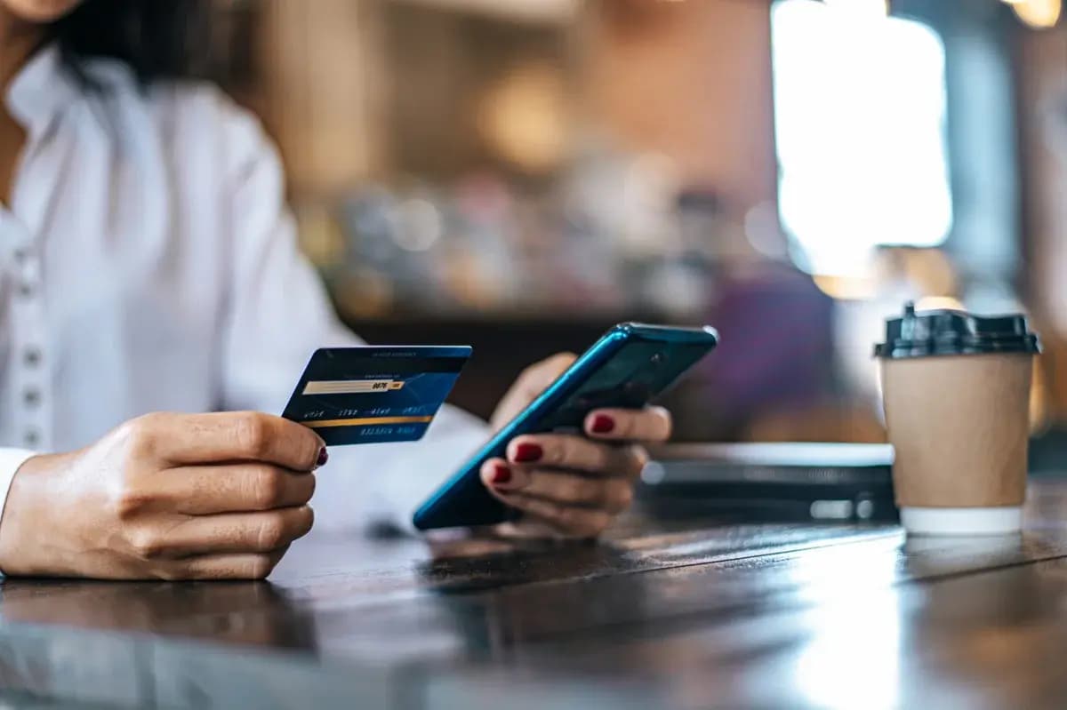 6 Alasan Pakai Kartu Kredit, Memperlancar Cash Flow Bisnismu!