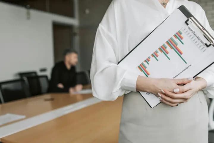 Apa itu Holding Company? Mari Kenali Lebih Mendalam!