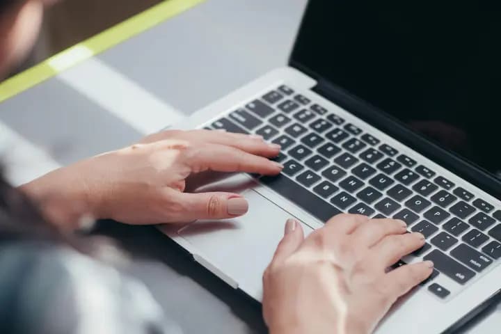 Pengertian CC dalam Email, Apa Itu Fungsinya?