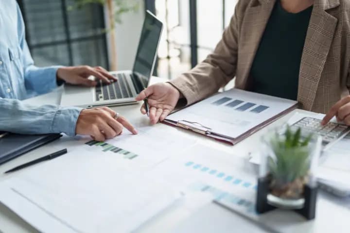 Background Check: Pengertian, Manfaat dan Tips Melakukannya
