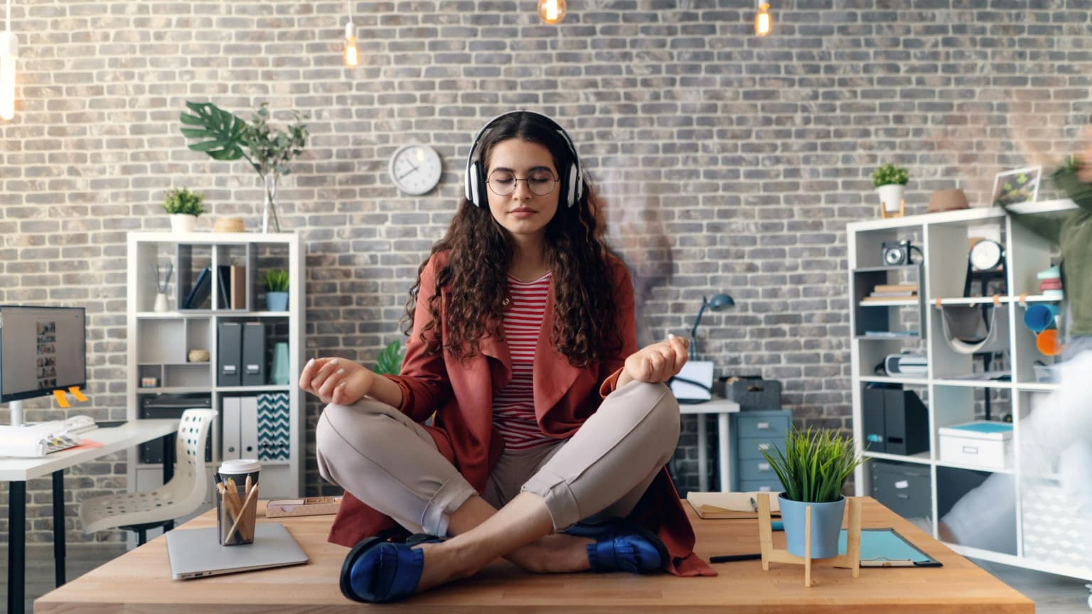 Mindfulness: Manfaat dan Cara Penerapannya di Dunia Kerja