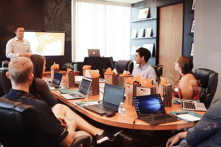 Kelebihan Training Management System untuk Pelatihan SDM Perusahaan