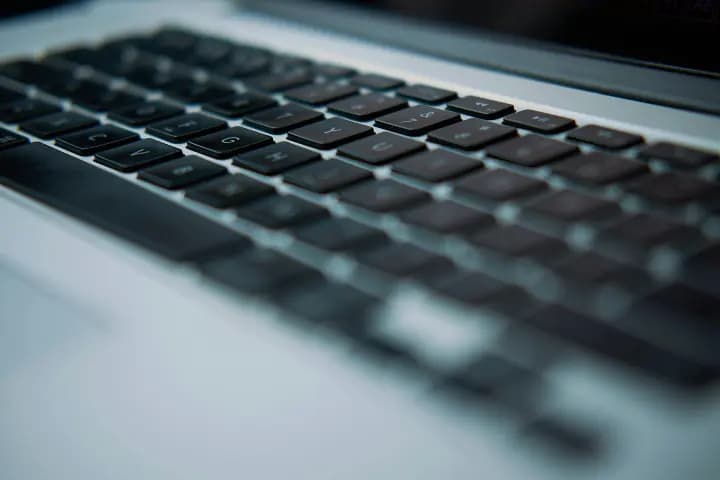 42 Shortcut Keyboard Penting yang Mempermudah Pekerjaan