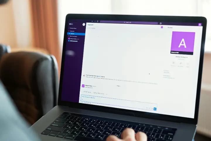 Apa Itu AI Attendance System dan Keuntungan Menggunakannya
