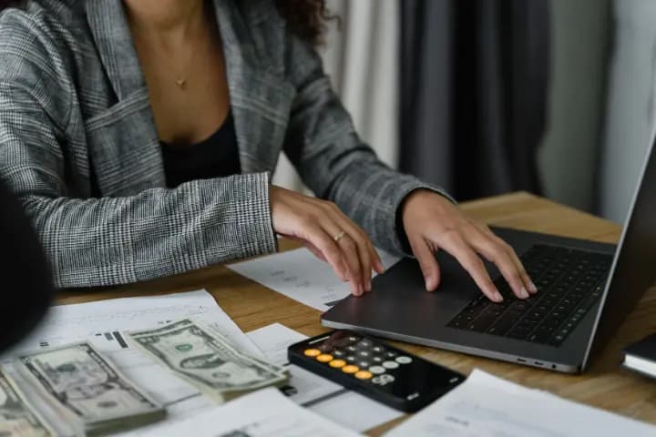 Apa Itu Accrued Payroll dan Cara Perhitungannya