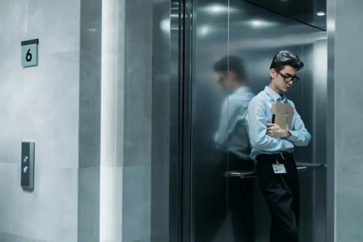 Apa Itu Employee Journey, dan Bagaimana Cara Membuatnya?