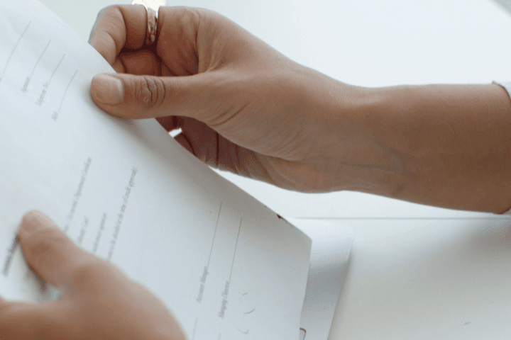 Apa Itu Surat Perintah Kerja? Berikut Contoh dan Cara Membuatnya!