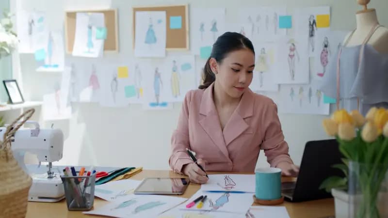Apa Saja Skill dan Tugas Desk Collection saat Menghubungi Nasabah?