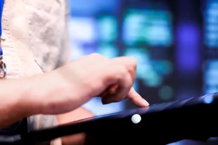 Attendance Software: Solusi Kelola Kehadiran Karyawan