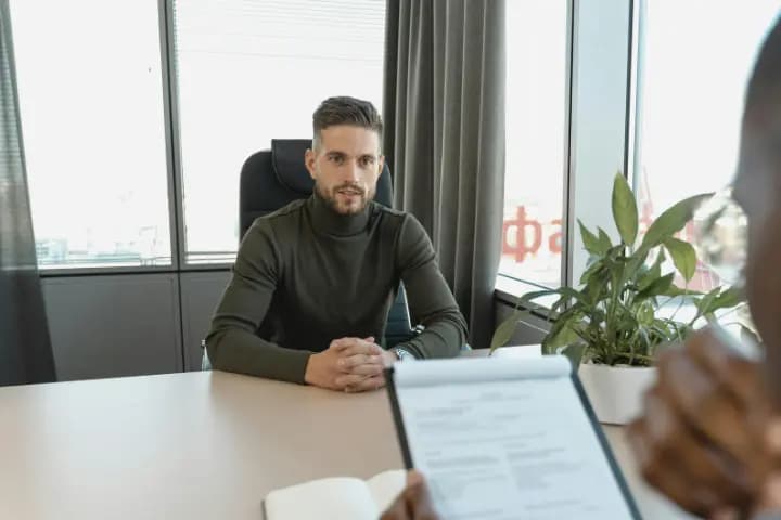 Contoh Pertanyaan Interview Kerja Pertama Kali dan Jawabannya