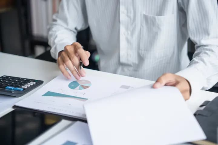 Disbursement: Arti, Contoh Kegiatan dan Perannya Bagi Perusahaan