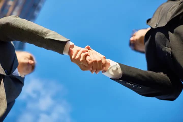 Joint Venture: Pengertian dan Manfaatnya untuk Bisnis