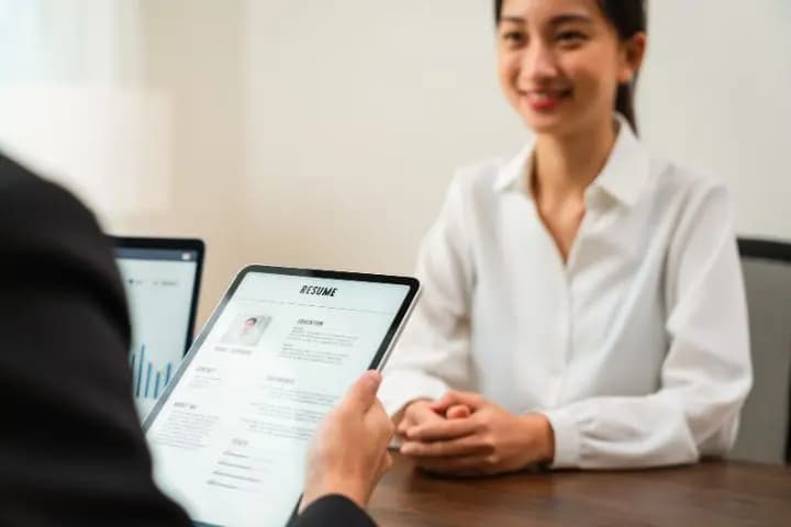 Kiat Menghadapi Wawancara Kerja Tidak Sesuai Jurusan