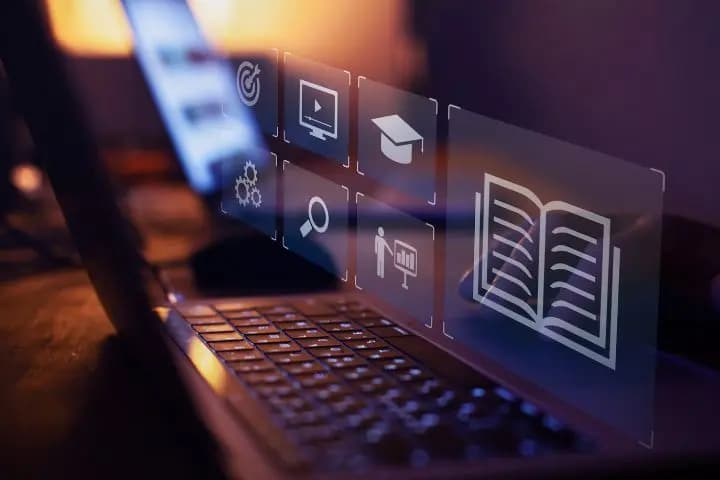 Mengenal Software E Learning, Fitur, Jenis dan Keuntungannya
