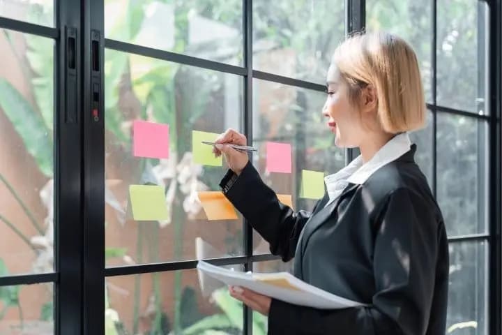 Mudah Lupa di Kantor? Ikuti 6 Cara Meningkatkan Daya Ingat Berikut!