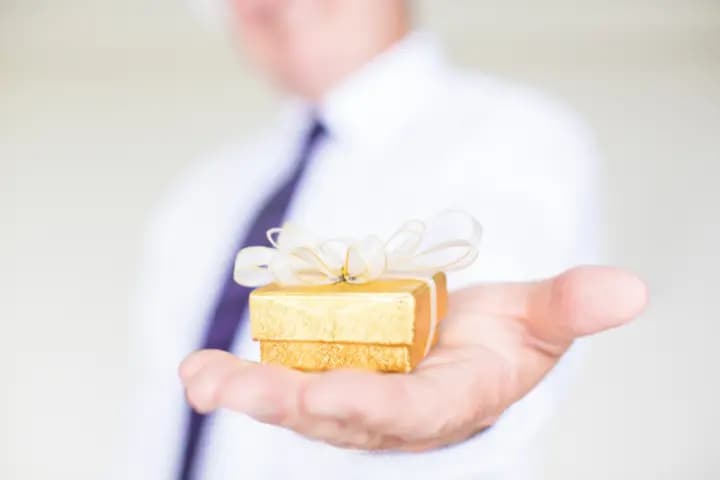 Reward Management: Apresiasi Karyawan Unggulan Atas Kinerja Terbaik!