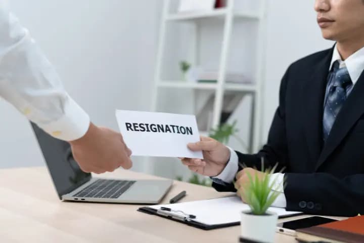 Tetap Dapat Gaji! Ini Contoh Perhitungan Gaji Karyawan Resign