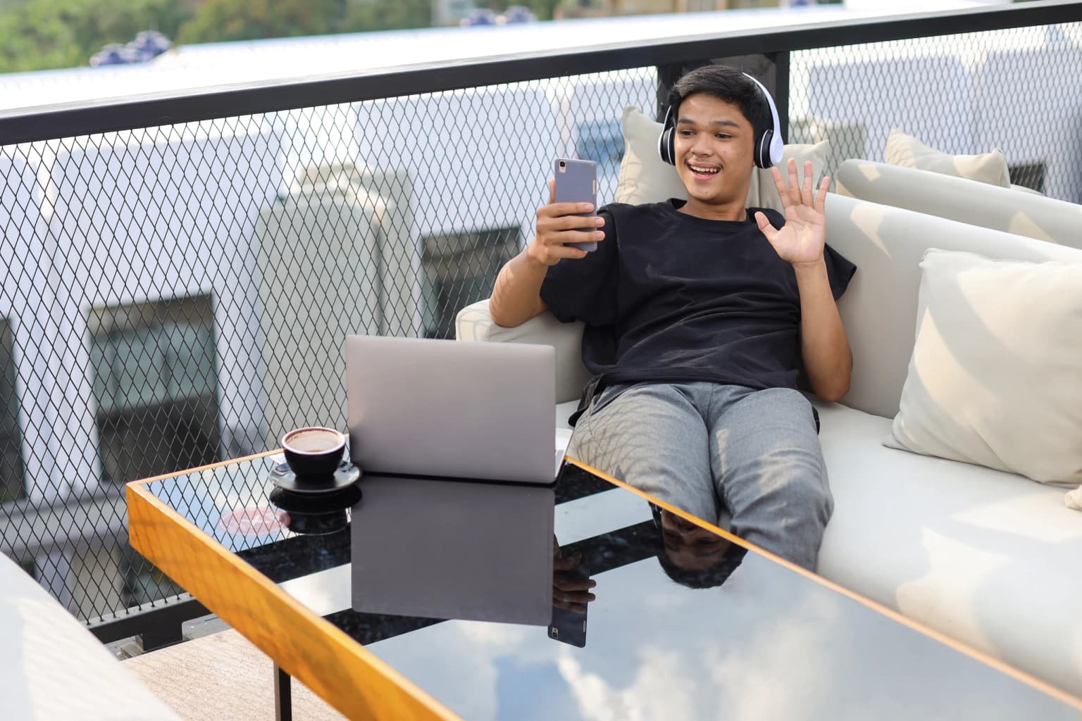 Apa itu Digital Nomad? Berikut Tips Menjadi Digital Nomad