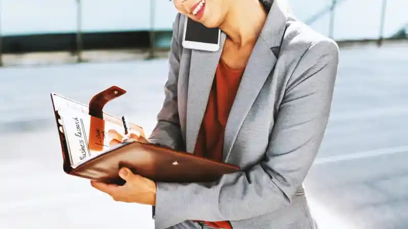 7 Cara Mengubah Kebiasaan Multitasking di Kantor