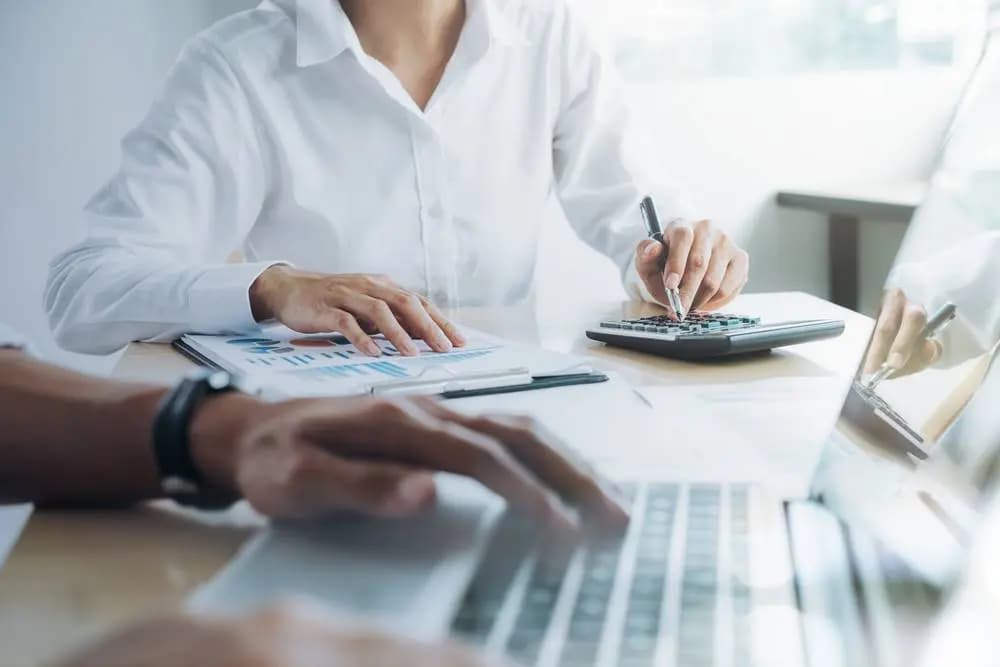 10 Rekomendasi Startup Payroll Services Terbaik, Mudahkan Penggajian!