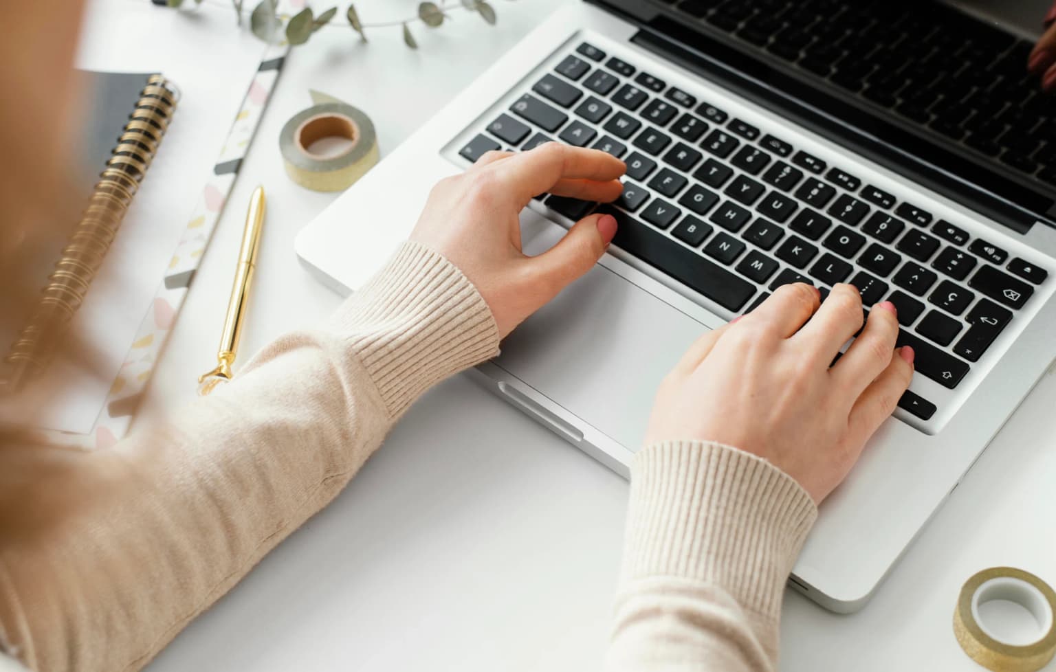 Copywriter Adalah: Tugas, Jenis, hingga Gajinya