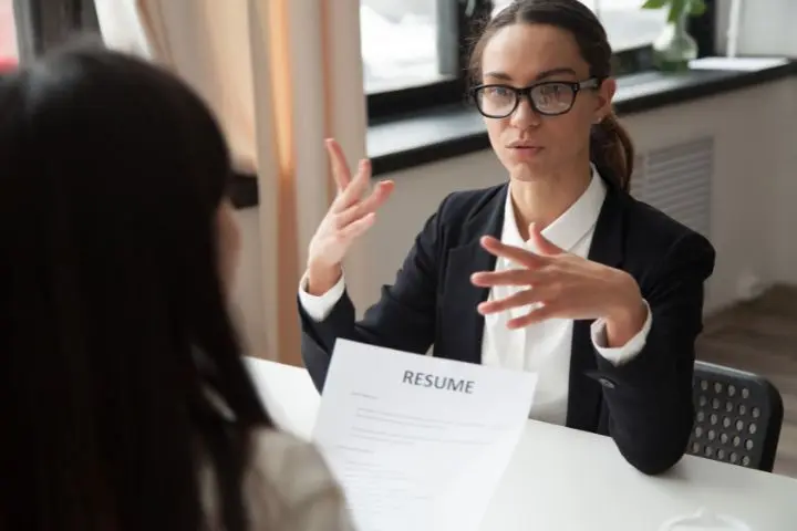 10 Cara Jawab Pertanyaan "Apa Kontribusi untuk Perusahaan?"