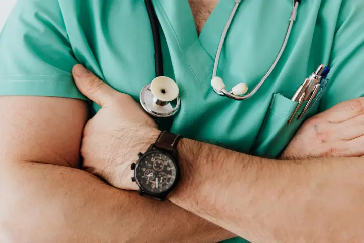10 Standar Kompetensi Dokter Umum yang Wajib Dikuasai