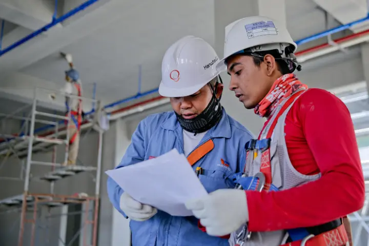 17 Prospek Kerja Teknik Industri yang Menjanjikan, Gajinya Menggiurkan