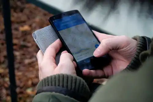 Aplikasi Kehadiran dengan GPS