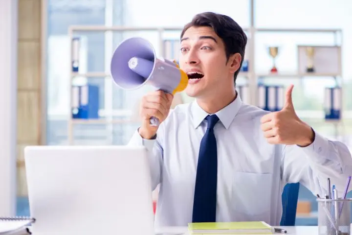 5 Contoh Pengumuman Libur Kantor untuk Karyawan dan Cara Menyampaikannya