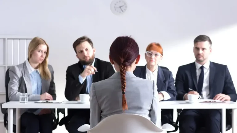 9 Cara Merasa Percaya Diri Saat Wawancara Kerja