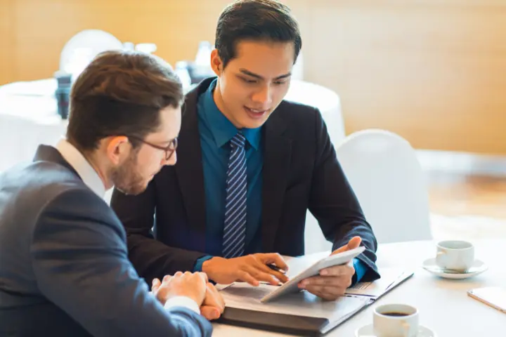 Account Executive: Pengertian, Tugas, Skill, & Tanggung Jawabnya