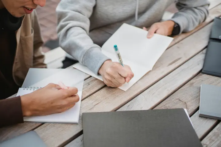 Apa Itu Essay? Berikut Pengertian, Struktur, Cara Membuat Hingga Contohnya