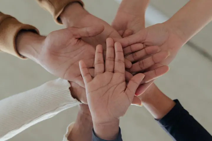 Apa Itu Kolaborasi? Definisi, Manfaat dan Cara Menerapkannya