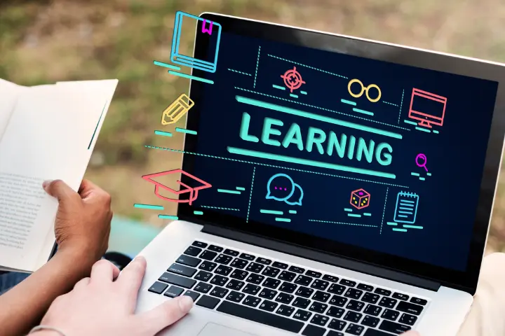 Apa Itu Microlearning: Metode Pelatihan Praktis dan Solutif