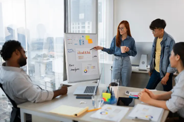 Apa Itu People Strategy dan Bagaimana Cara Membangunnya