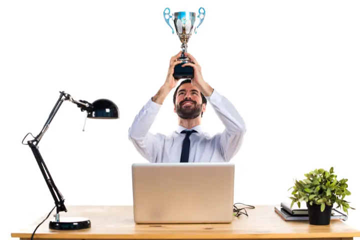 Apa Itu Spot Award dan Bagaimana Menjalankannya?