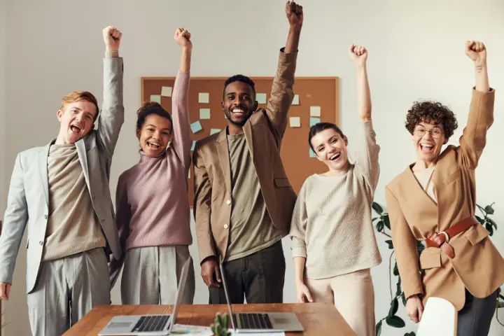 Arti Unicorn dalam Startup, Ciri-Ciri dan Contohnya