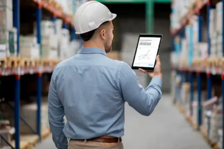 Bagaimana Software Payroll Mengatasi Tantangan Penggajian Industri Manufaktur