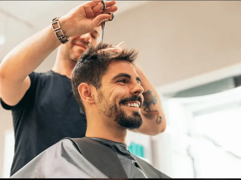 Ingin tampil maksimal saat interview? Ini 20 model rambut pria terbaik agar terlihat profesional dan percaya diri di depan HRD!