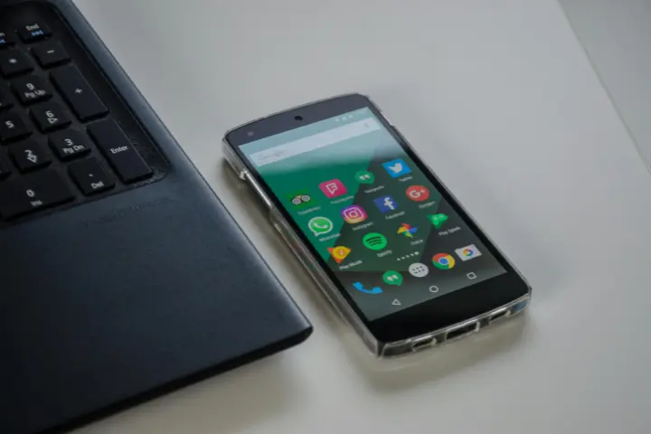 Cara Menggunakan WA Web di HP dan Laptop
