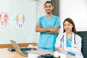 Daftar Gaji Dokter Umum Hingga Spesialis Terbaru 2024