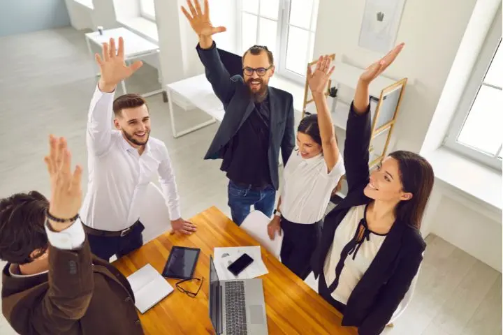 Tips Employee Engagement Lintas Generasi dalam Perusahaan