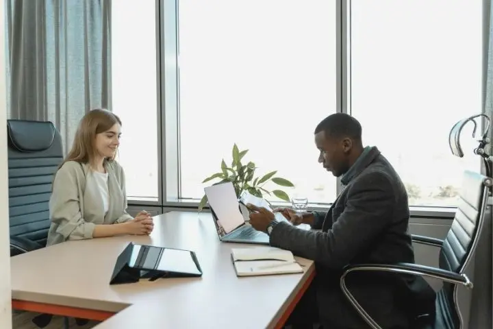 Pentingnya Job Evaluation Sebagai Metode Analisis Bobot Kerja Karyawan