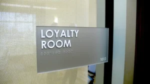 7 Ciri Yang Membuat Loyalitas Anda Dipertanyakan Oleh Perusahaan