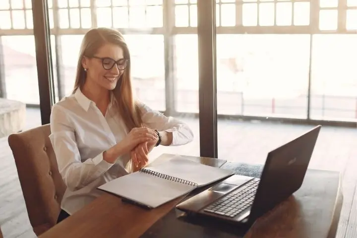Mengapa Aplikasi Jadwal Kerja Penting untuk Menyusun Shift Kerja
