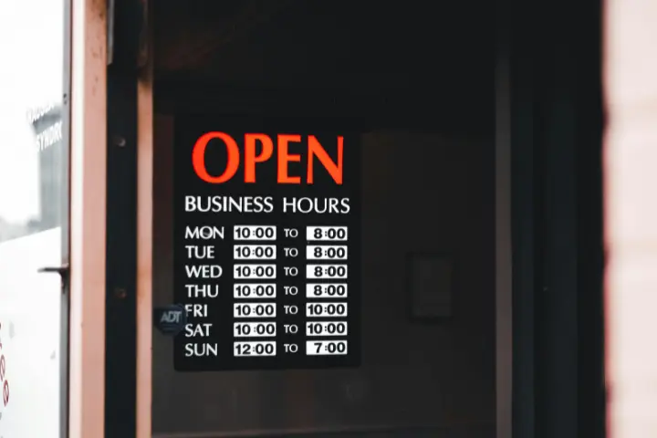 Mengenal 4/10 Work Schedule dan Implementasinya