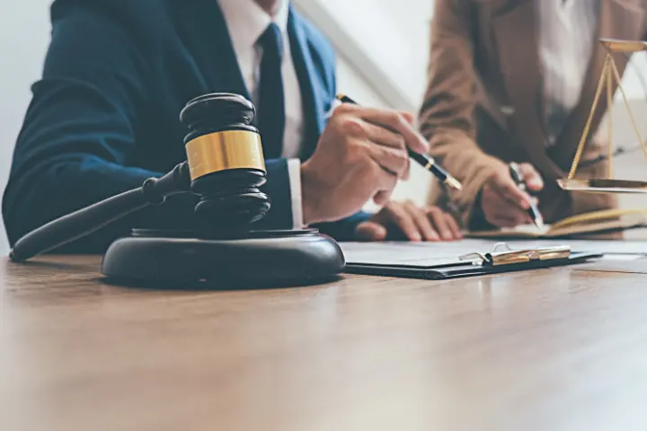 Mengulas Hukum Ketenagakerjaan di Indonesia, Pengusaha Harus Paham