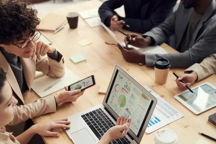 Pentingnya HR Tech Stack untuk Mendukung Kerja HR yang Optimal