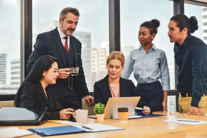 Mengenal People Operations dan Perbedaannya dengan HR